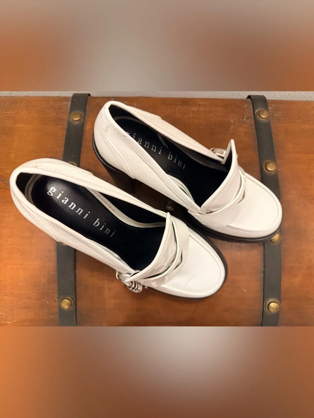 Gianni Bini White Platform Loafer Heels with Silver Ring Accent